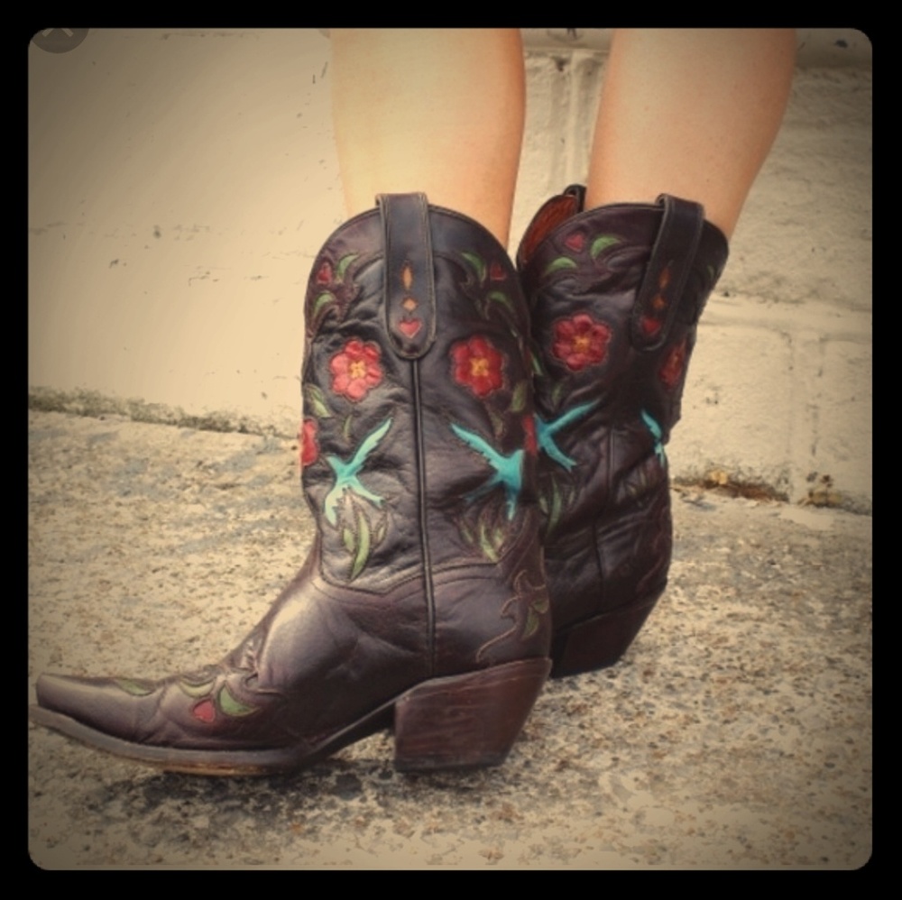 Dan post blue bird snip toe boots